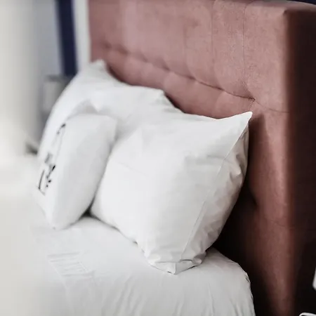 2 Santi - And Couette-café Lecce